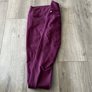 Maroon work out leggings